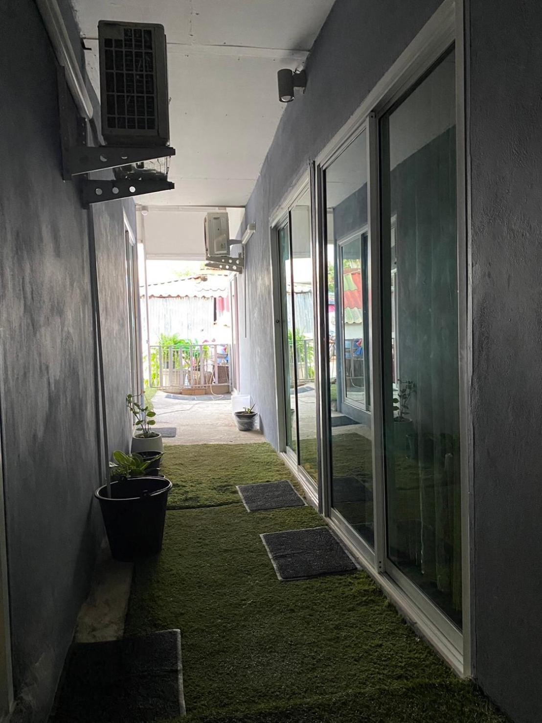 Md Kohlarn-Pattaya Hotel Bagian luar foto